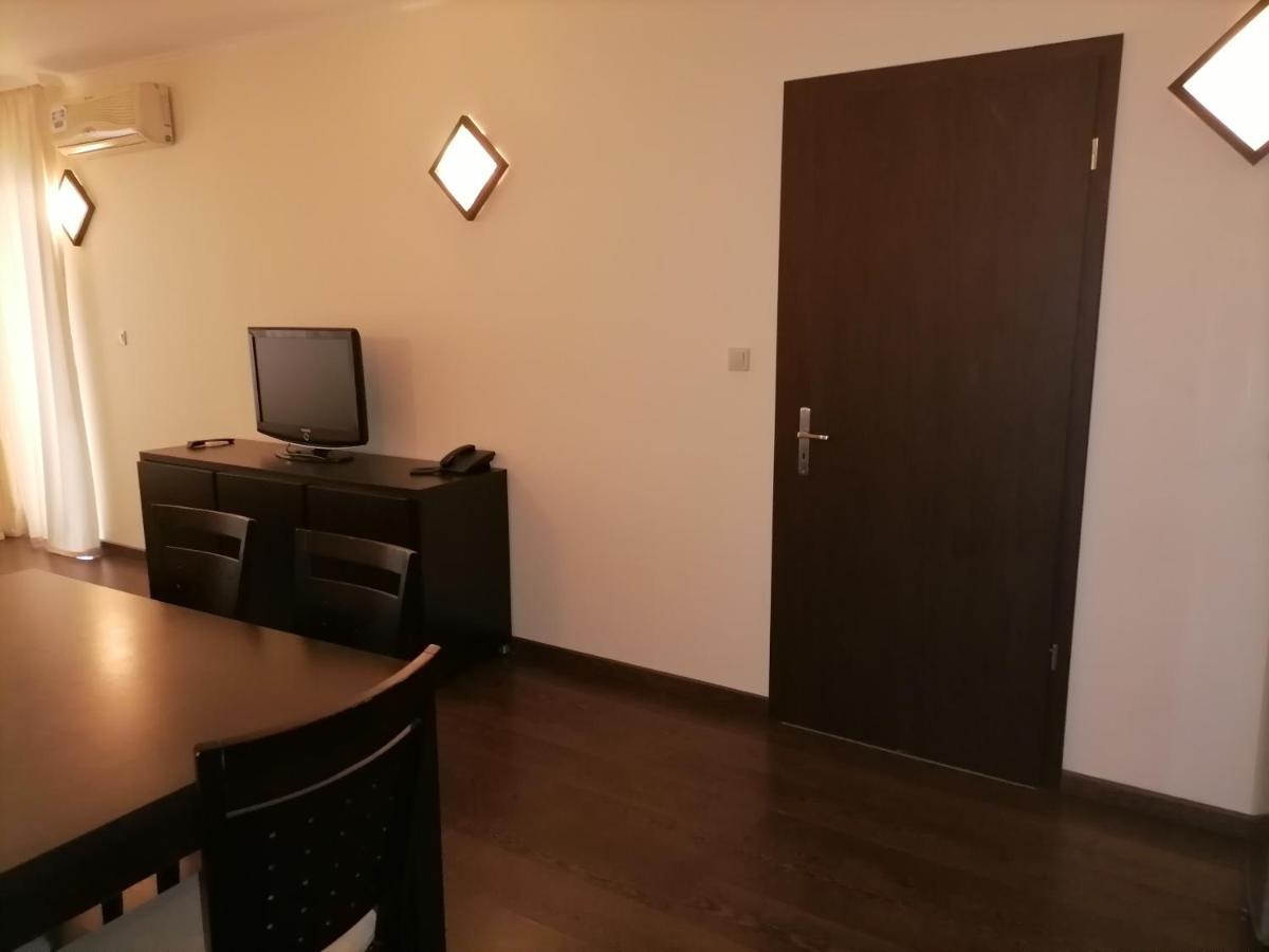 Bendita Mare Apartment โกลเดน แซนส์ ภายนอก รูปภาพ