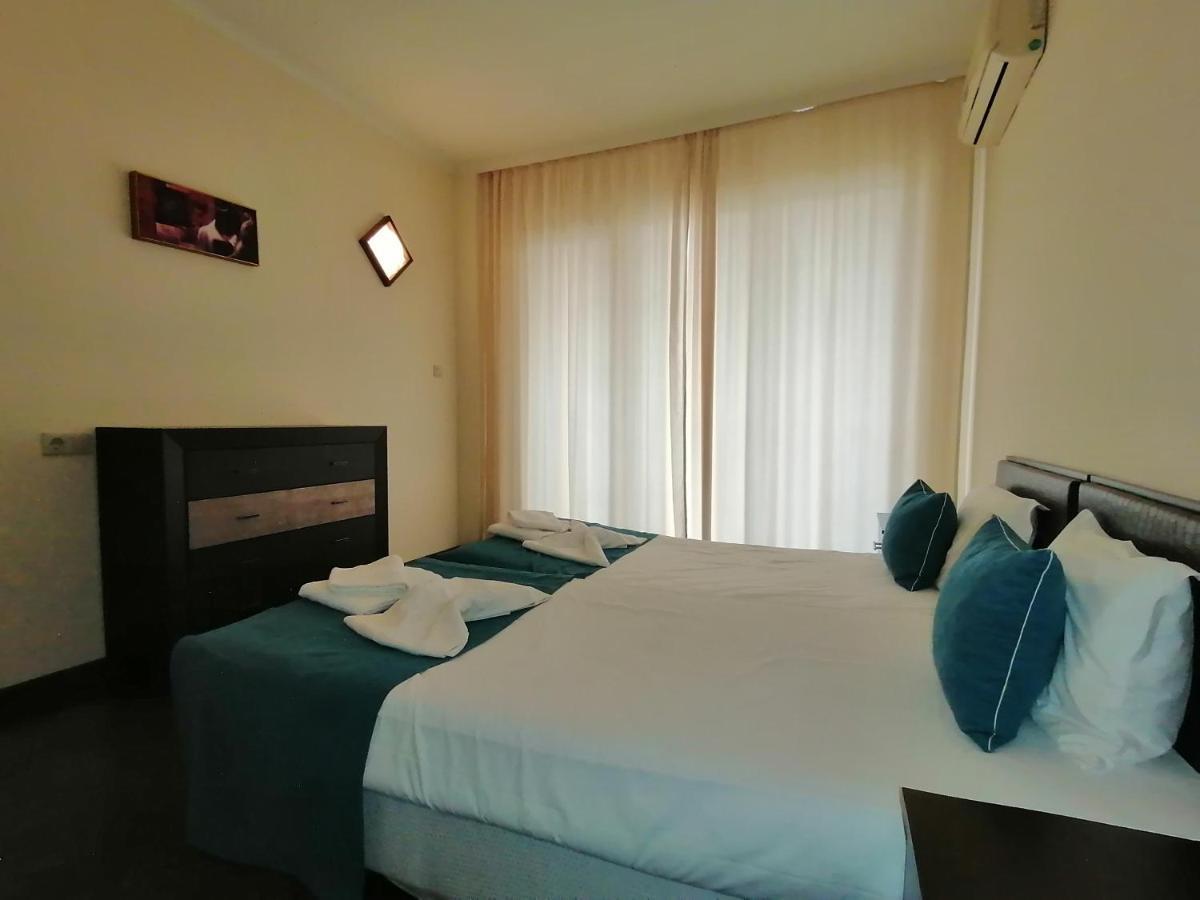 Bendita Mare Apartment โกลเดน แซนส์ ภายนอก รูปภาพ