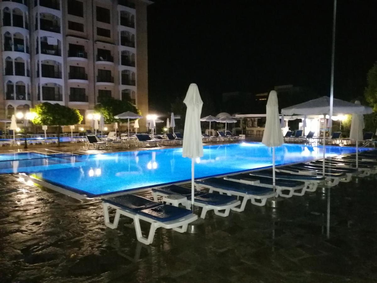 Bendita Mare Apartment โกลเดน แซนส์ ภายนอก รูปภาพ