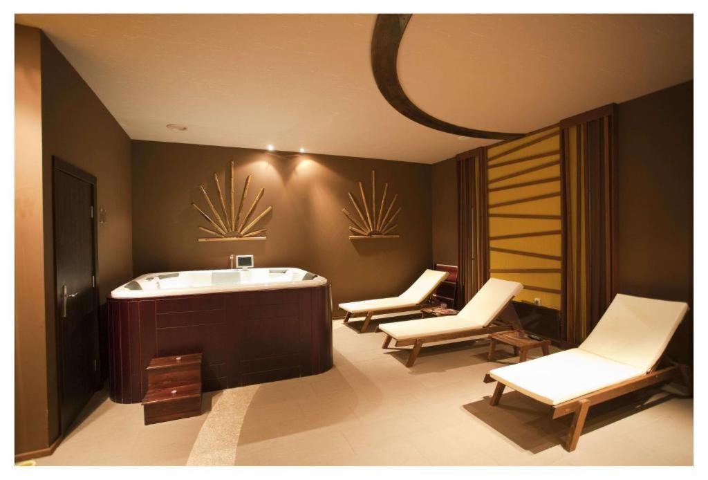 Bendita Mare Apartment โกลเดน แซนส์ ภายนอก รูปภาพ