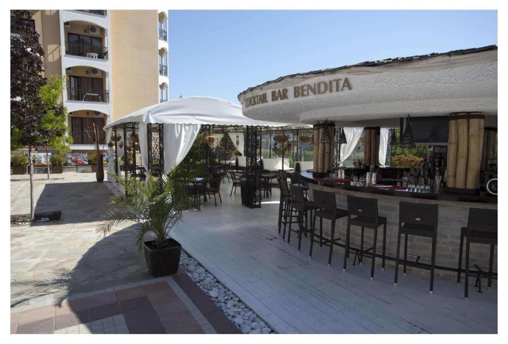 Bendita Mare Apartment โกลเดน แซนส์ ภายนอก รูปภาพ